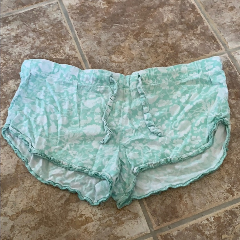 Patterned shorts